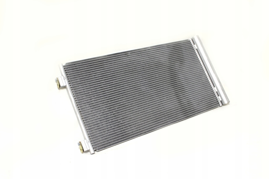 032-016-0002 - Радиатор кондиционера MINI Clubman R55 R56 R60