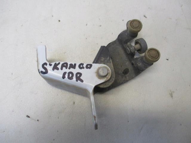 ROLKA DRZWI PRZESUWNYCH ŚRODKOWA KANGOO III Typ samochodu Samochody osobowe Samochody dostawcze