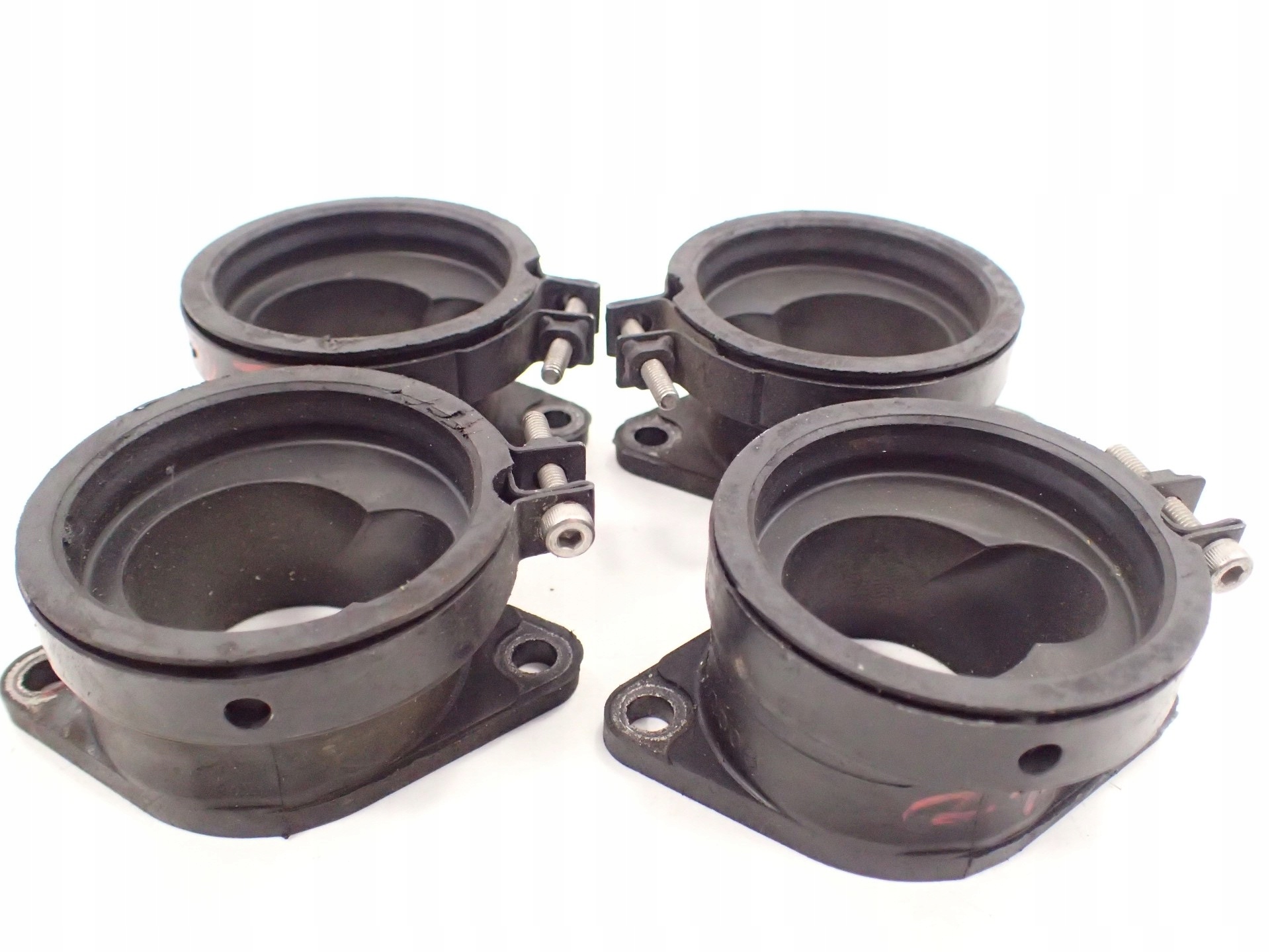 Krocce ssace gaznika Suzuki GSX R 1000 K1 K2 Weight with packaging 1 kg
