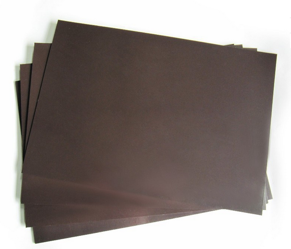 

Folia magnetyczna Magnes 0,4 mm 325 x 485 mm