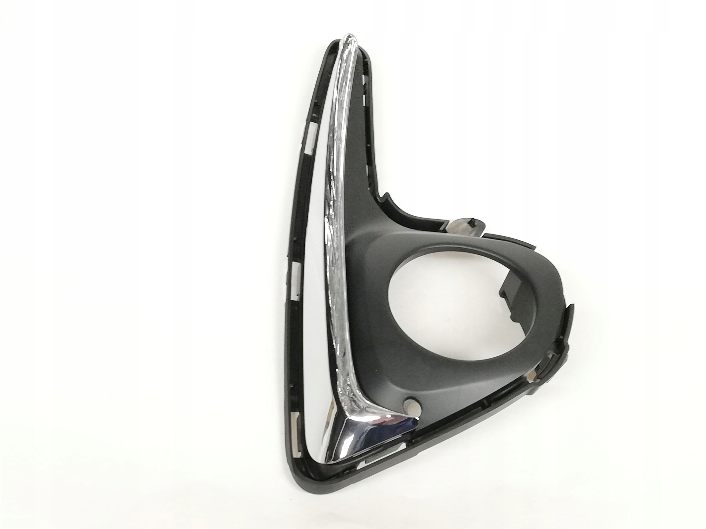 A81481-0D340 - YARIS III 17-20 ХРОМ ГАЛОГЕННА КРИШКА БАМПЕРА P