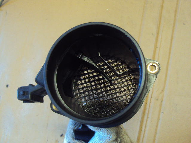 flow meter RENAULT 7700105010B RENAULT