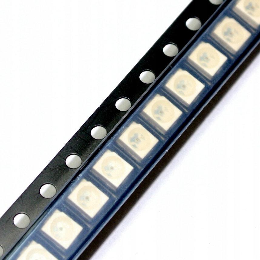 

Led Pomarańczowa 112mcd 2V LOT676-Q2 [10szt] #R250