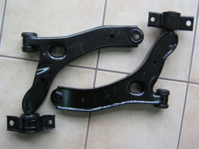 Přední Rameno zavěšení Ford Transit Connect 2003-2014 Nové