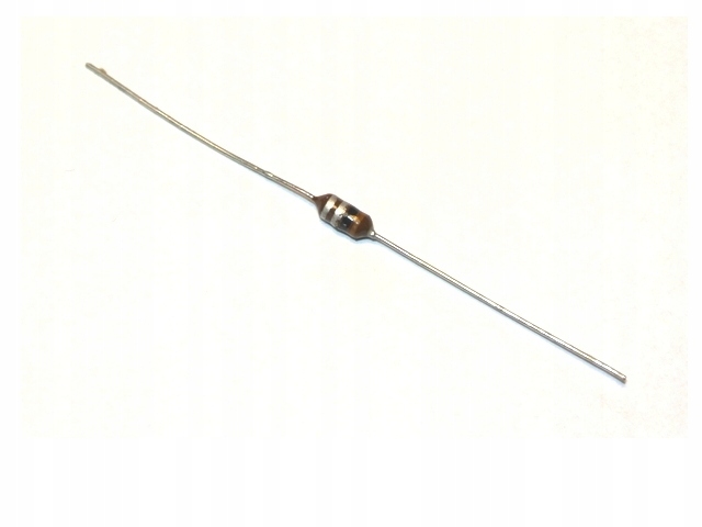 100nH 1.12A dławik Epcos 3x7mm 0.1uH [5szt]