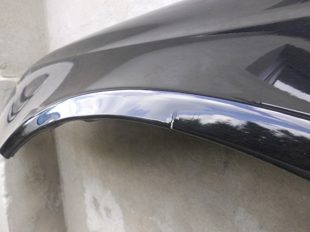 fender left front MERCEDES E KLASA 211 2002-2009R