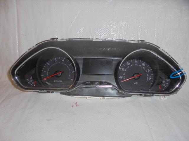 peugeot 208 спидометр часы 9674679580