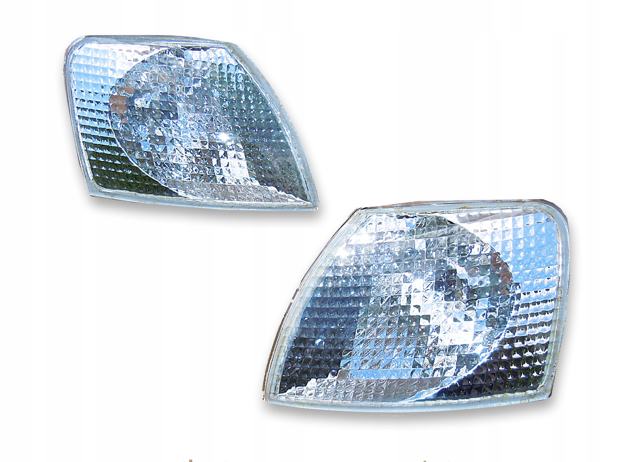 KIERUNKOWSKAZY MIGACZE PRZÓD VW PASSAT B5 96-00