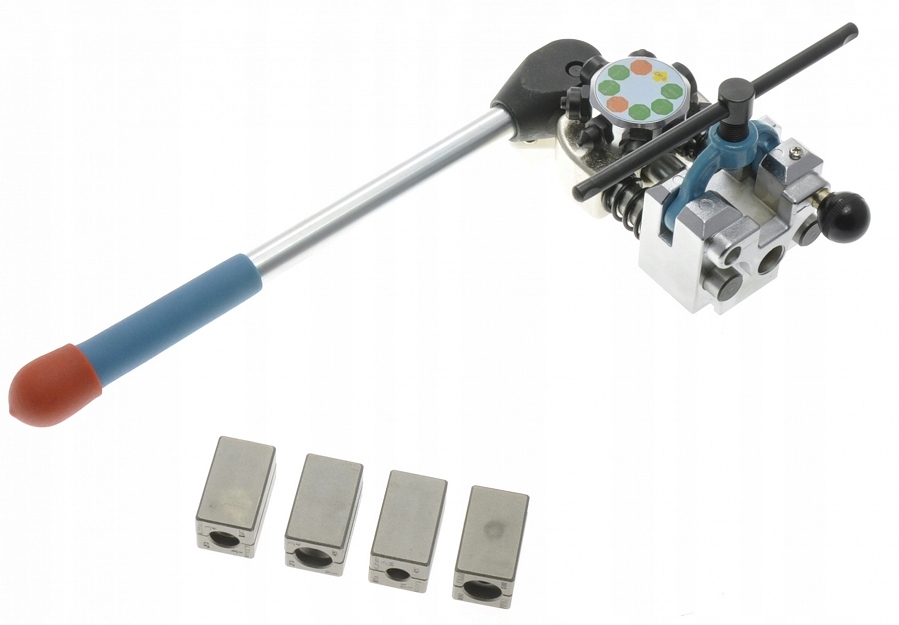 PRZYRZAD DO SPECZANIA PRZEWODOW HAMULCOWYCH