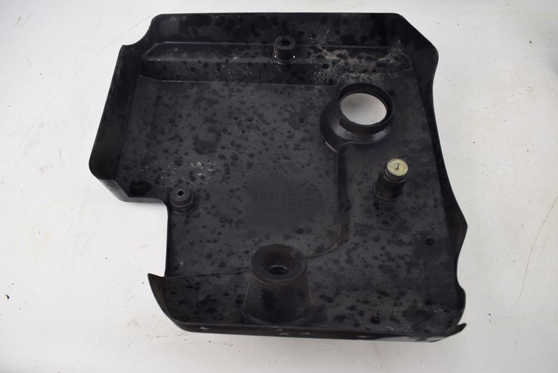 OSŁONA GÓRNA SILNIKA SKODA OCTAVIA 1 I 1.9 SDI 99R Producent części Inny