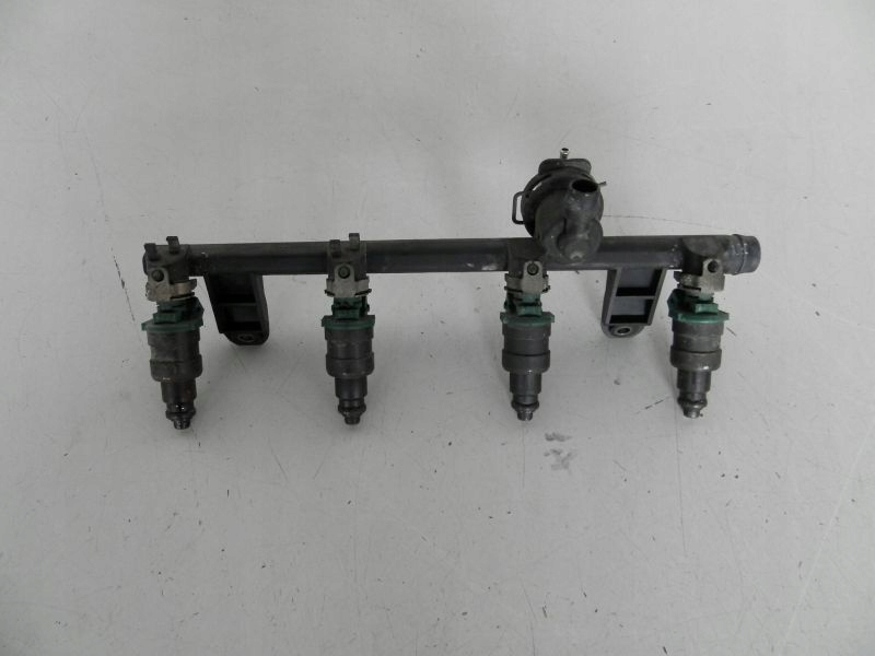 CLIO II LISTWA WTRYSKÓW WTRYSKI 1.4 8V Producent części Inny