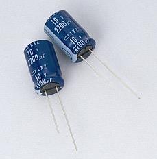 

Kondensator elektrolityczny Radialny 82uF 50V 1000