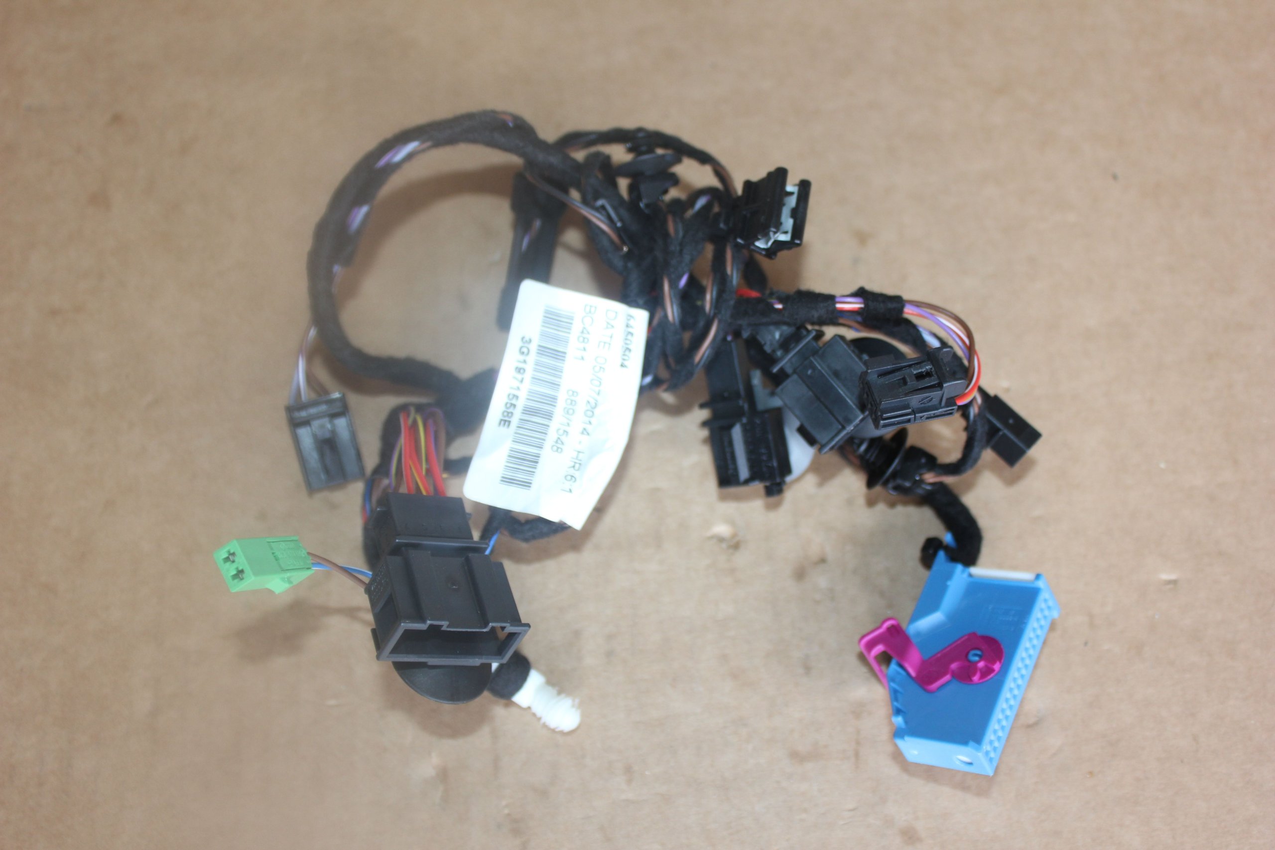 WIĄZKA DRZWI PRZÓD PRAWY VW PASSAT B8 3G1971558E