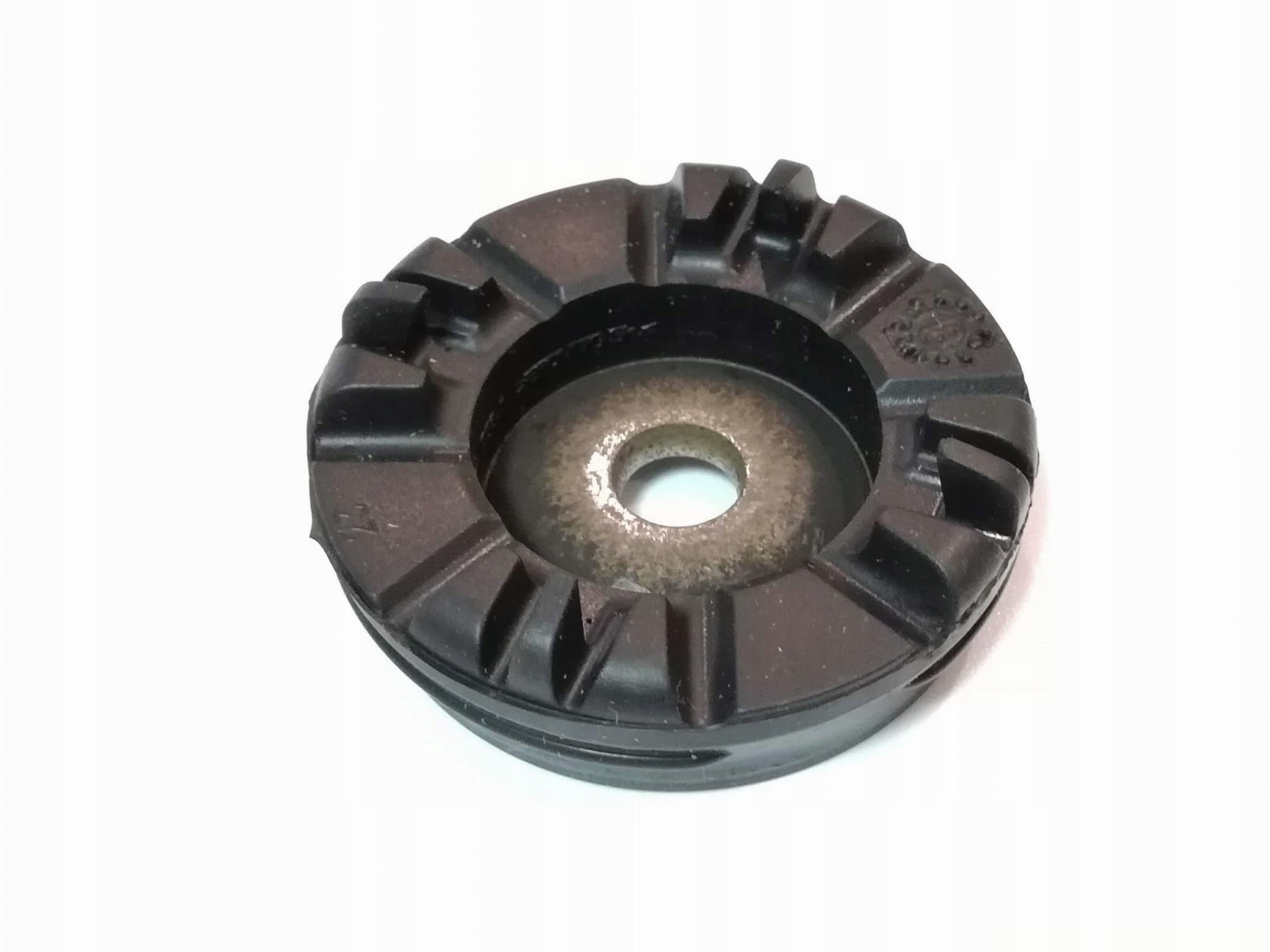 

Dolne mocowanie chłodnicy Audi A4 A5 A6 A7 A8 Q5