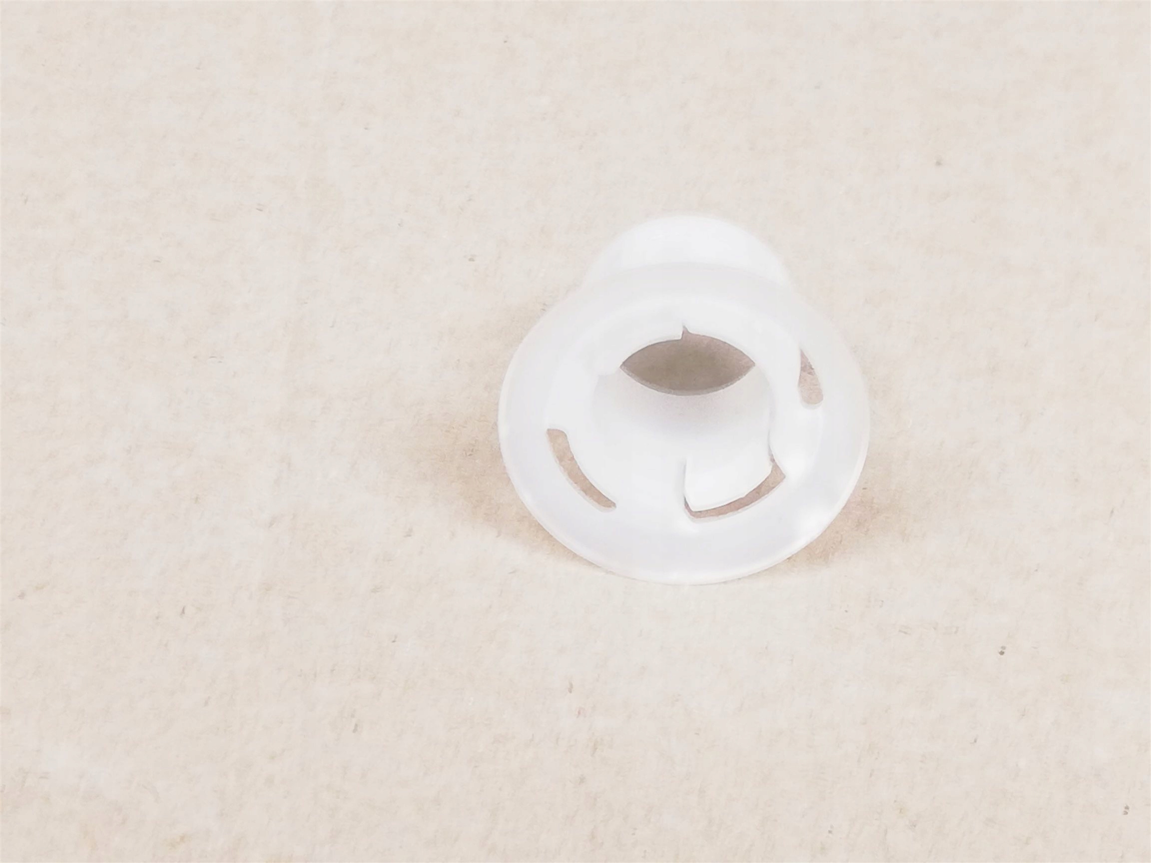 AURIS 12-18 KOŁEK UCHWYT OSŁONA PODWOZIA PODŁOGA Producent części Toyota OE