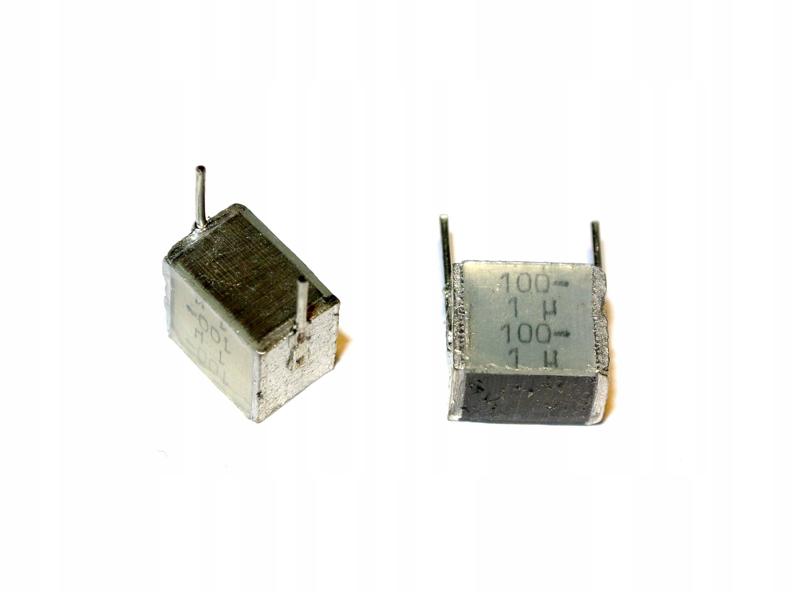 

1uF 100V Mkt Silver Caps Siemens [2szt] #A354