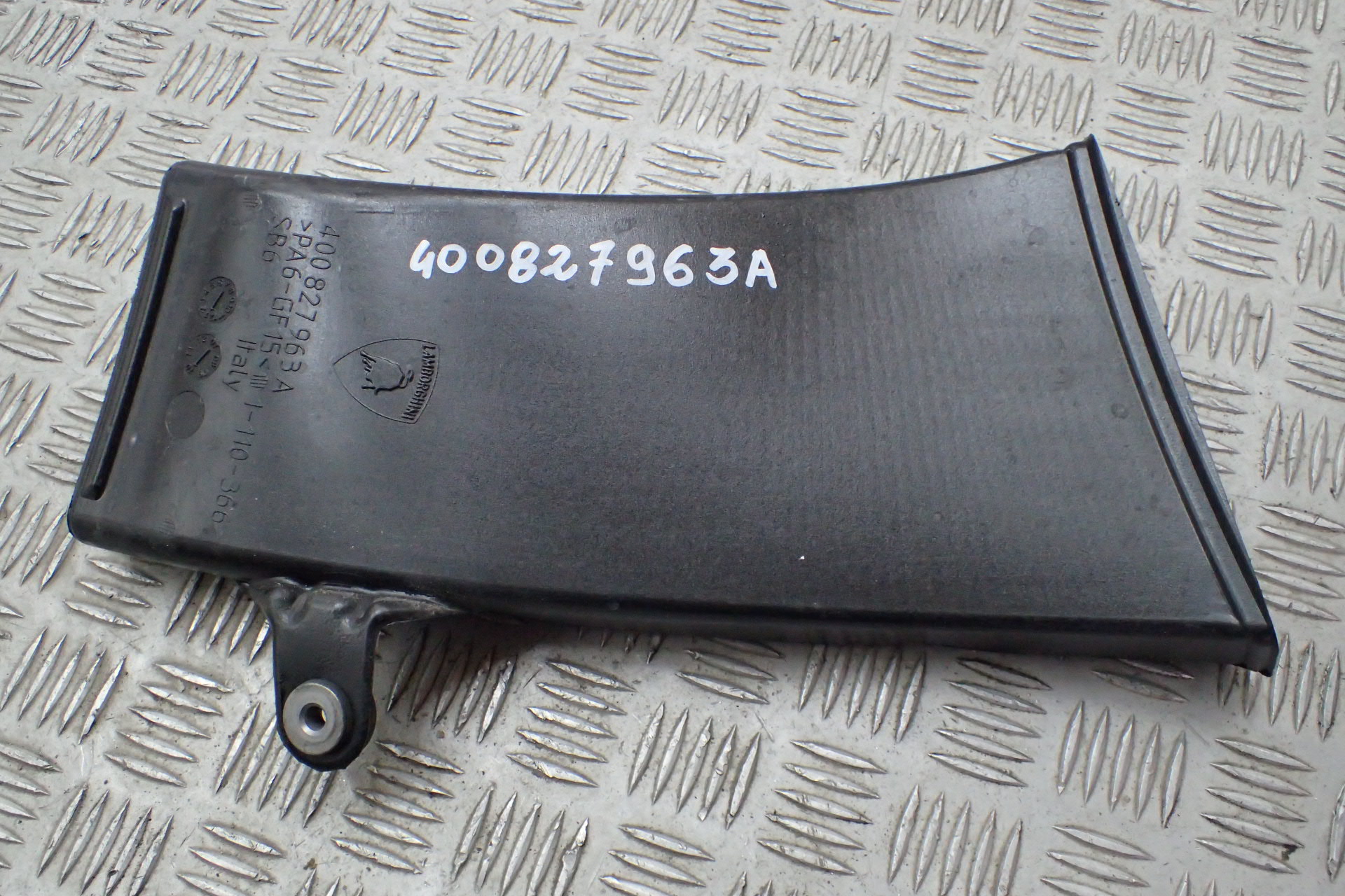 lamborghini GALLARDO впуск фильтра 400827963A