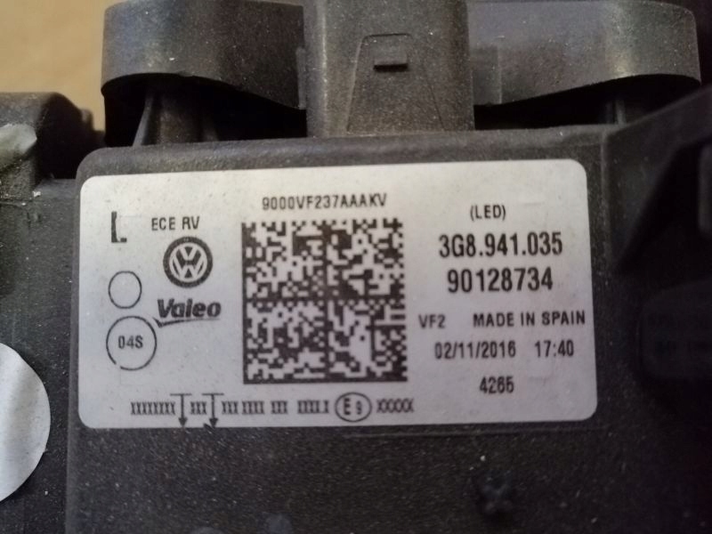 Lampy przednie komplet FULL LED VW Arteon idealne Strona zabudowy lewe + prawe