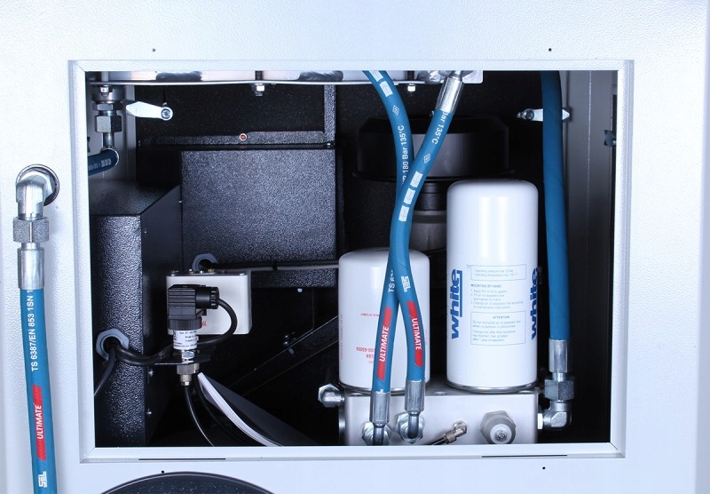 KOMPRESOR ŚRUBOWY 5,5kW OSUSZACZ SPRĘŻARKA 2x Kod producenta 73543