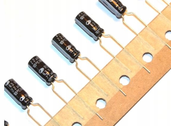 

22uF 63V 105' 12x5mm kondensator Samwha [20szt]