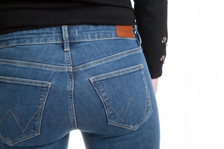 SPODNIE DAMSKIE WRANGLER W28KHU32Q SKINNY W27 L32 Rozmiar 27/32