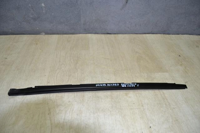 MOCOWANIE SZYBY PRAWY PRZÓD ACCORD 73152SE3G01