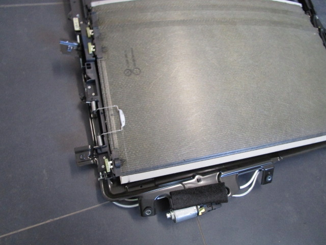 QASHQAI I J10 2 ROLETA SZYBER DACH PANORAMA Car type Passenger cars