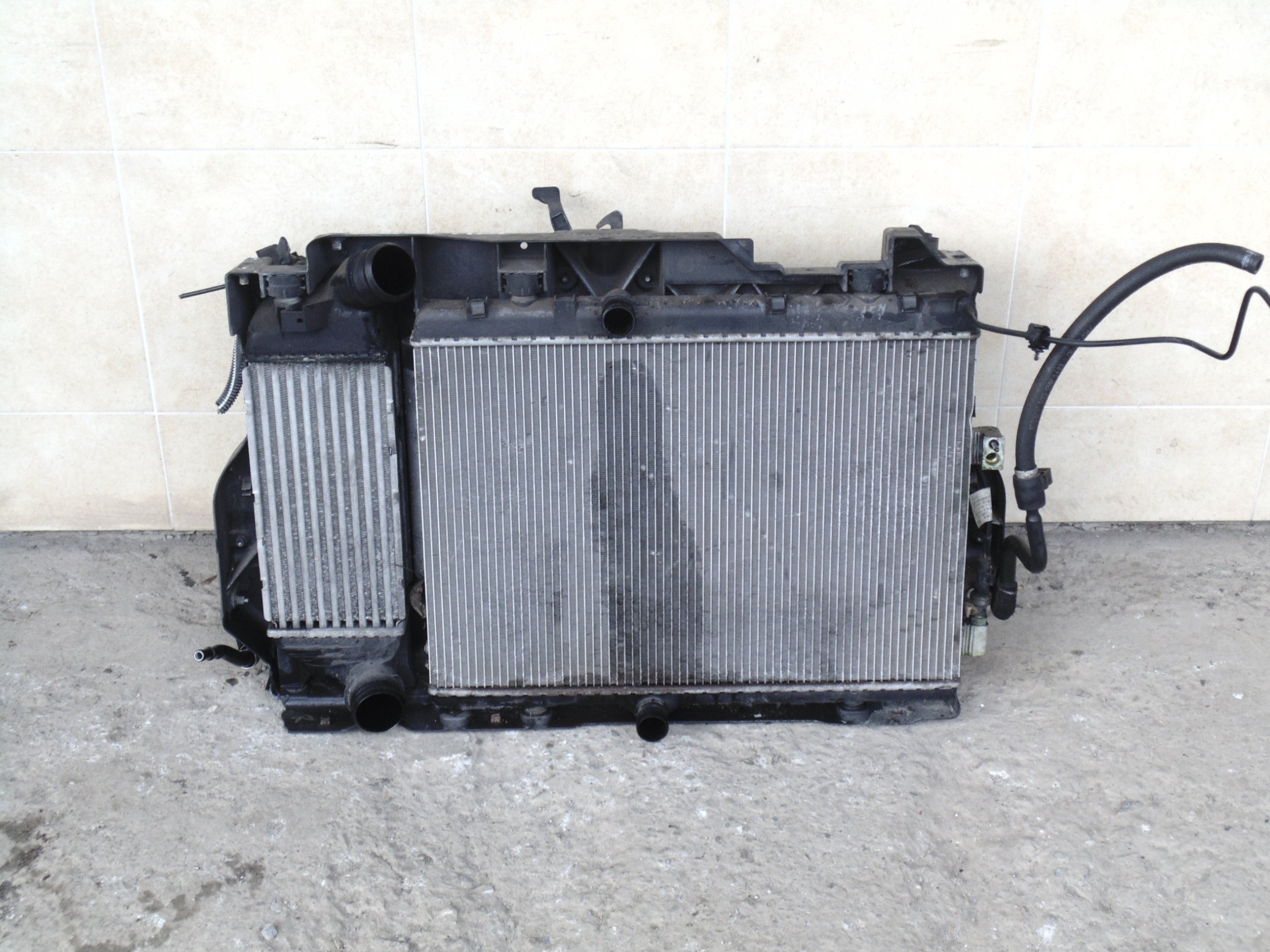 support panel for radiators pillar KOMPLET PEUGEOT 407 2.0HDI