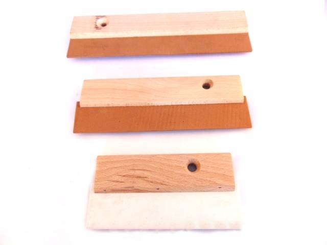 

Szpachla Gumowa Do Fugowania Fugownica 300 MM