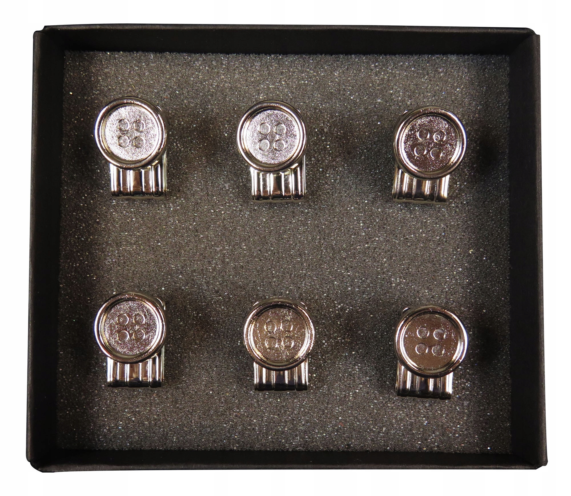 

Guziki do szelek przypinane na żabki Srebrny