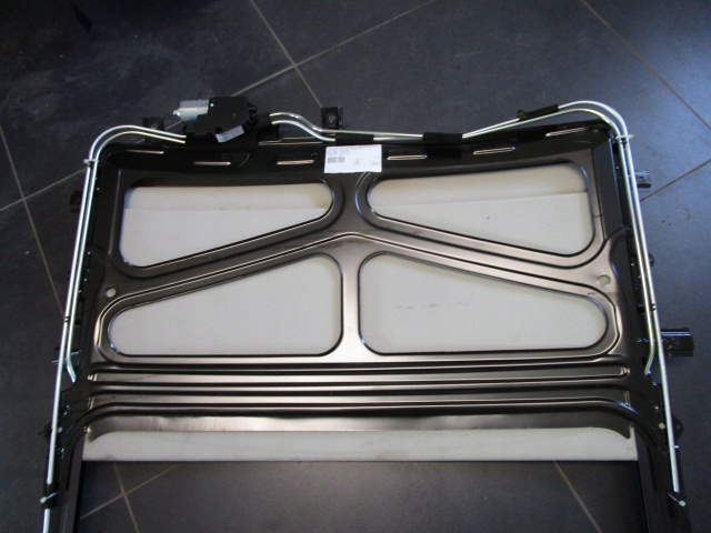 QASHQAI I J10 2 ROLETA SZYBER DACH PANORAMA Part number 91686 EY10B