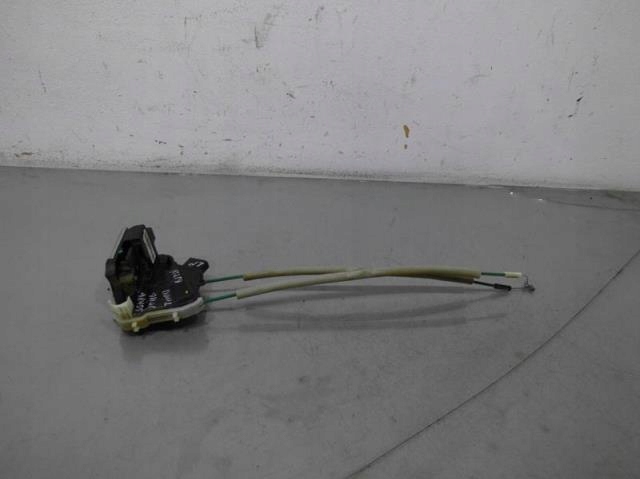 ZAMEK DRZWI LEWY PRZOD 6 PIN SSANGYONG TIVOLI