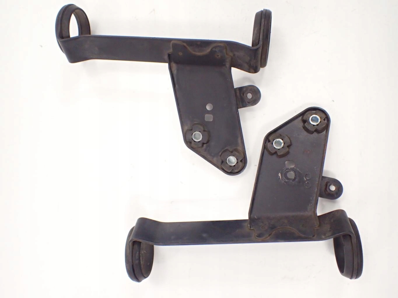 Stelaz mocowanie reflektora lampy Suzuki DR Part manufacturer Suzuki oryginalne OE