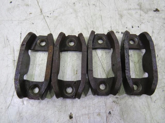 ŁAPKA MOCOWANIE WTRYSKU OUTLANDER II 2.2 DID Producent części Inny