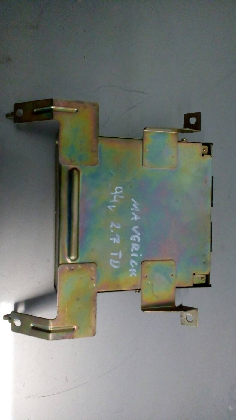 Komputer sterownik silnik Ford Maverick 237100F003