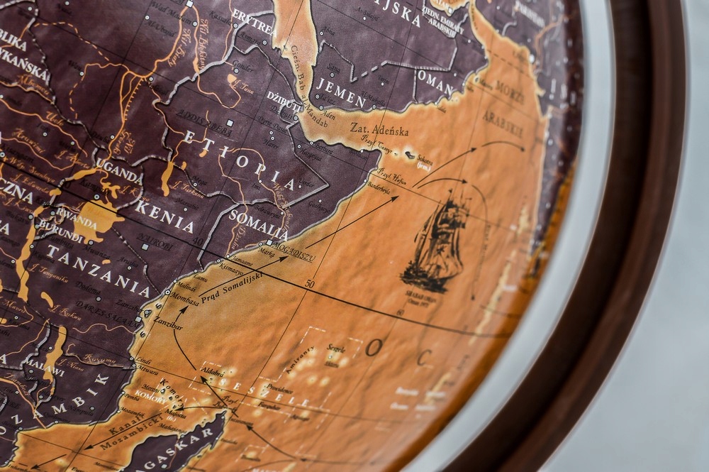 GLOBUS ŻAGLOWCE ŚWIATA 32 cm OZDOBNY Kod producenta 2236