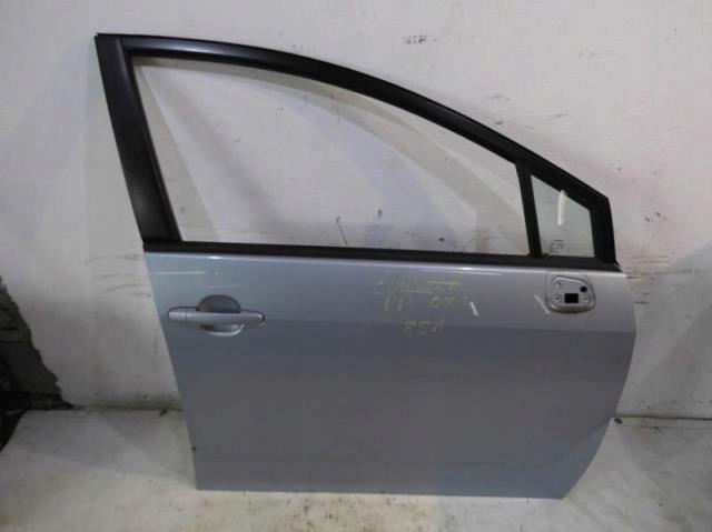 DRZWI PRAWY PRZÓD PRZEDNIE TOYOTA COROLLA VERSO