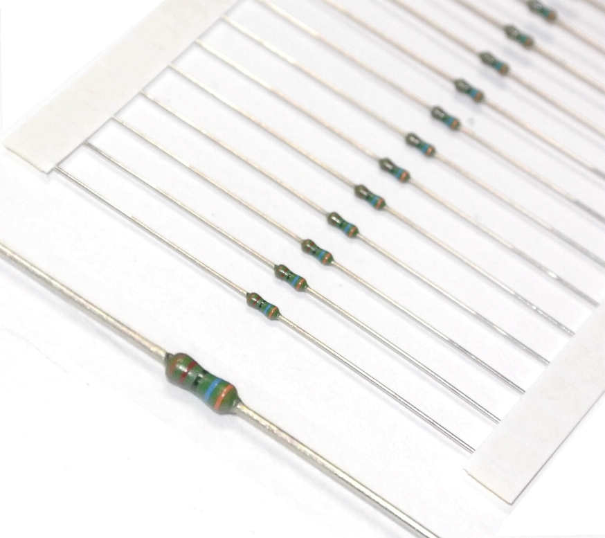 

24R 1% 0.4W Rezystor SMA0204 Vishay [20szt] #1553