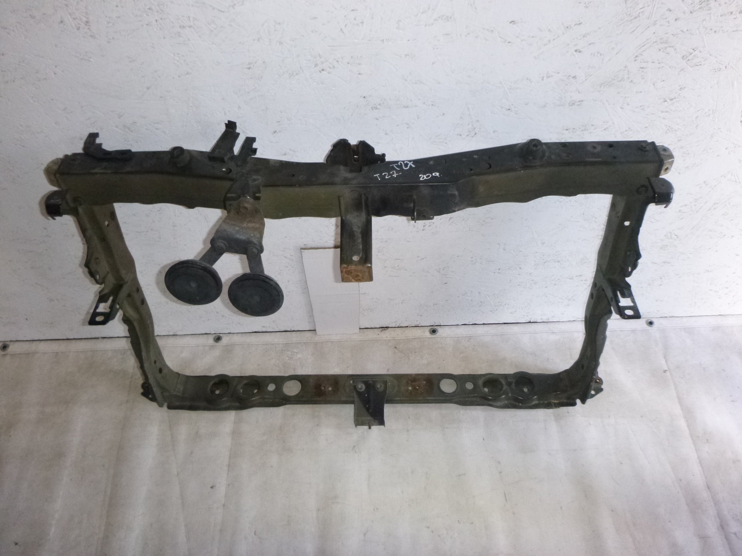 WZMOCNIENIE CZOŁOWE PAS PRZEDNI AVENSIS III T27