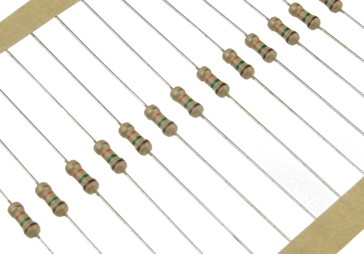 

Rezystory 0,25W 360R (50 szt.) /1931-50