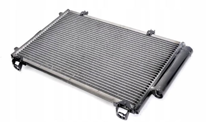 8103K8C1S - НОВЫЙ КОНДЕНСАТОРНЫЙ РАДИАТОР КОНДИЦИОНЕРА YARIS 99-05