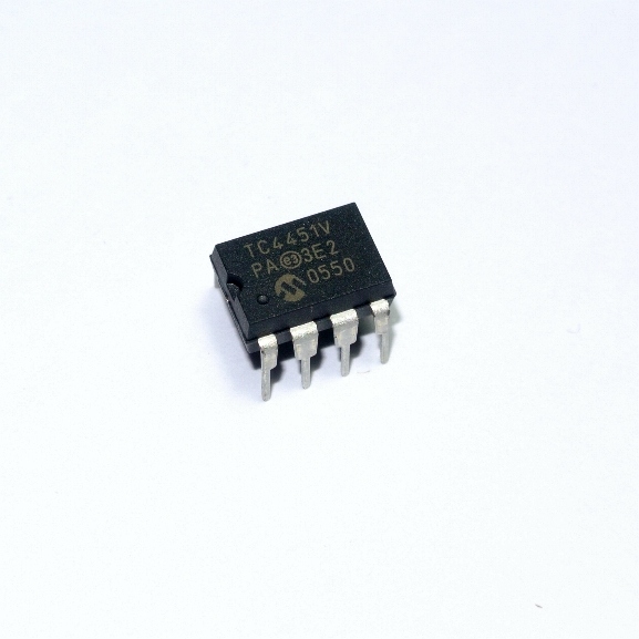 

TC4451VPA Driver sterownik bramek 13A DIP8 [1szt]