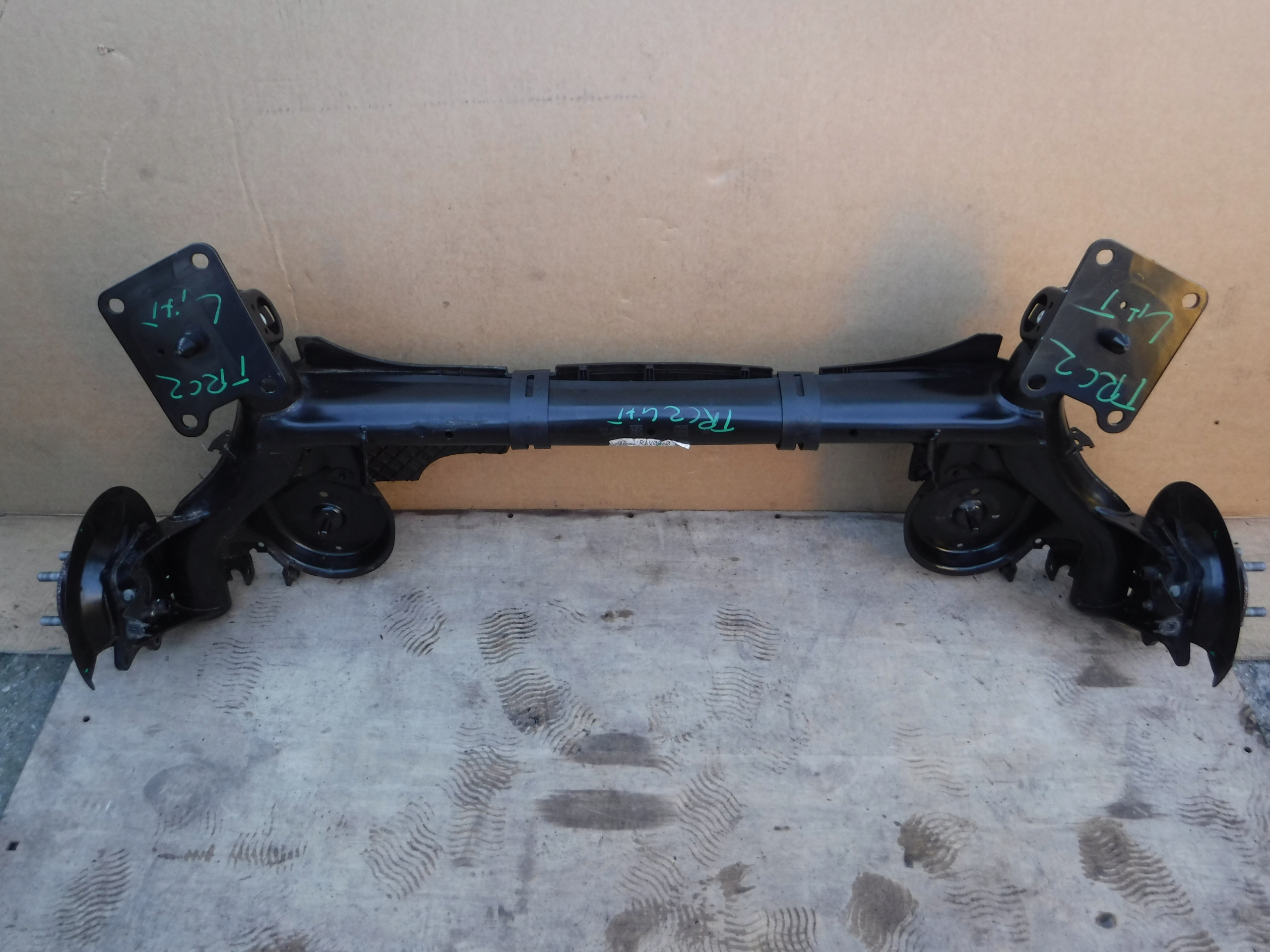 BELKA TYLNA OŚ FORD CONNECT LIFT 2018-