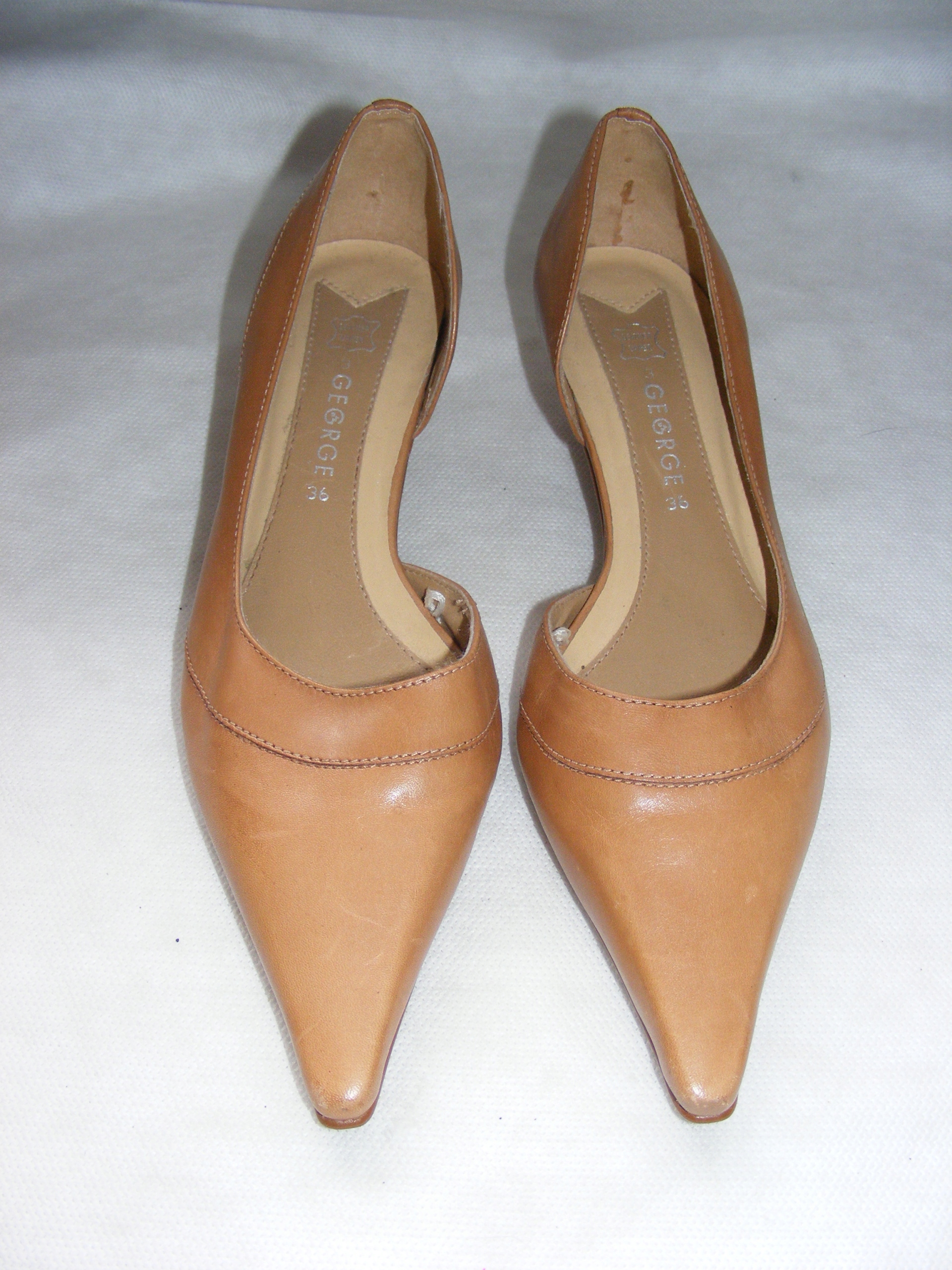 GEORGE skórzane czółenka mule R 36 Rozmiar 36