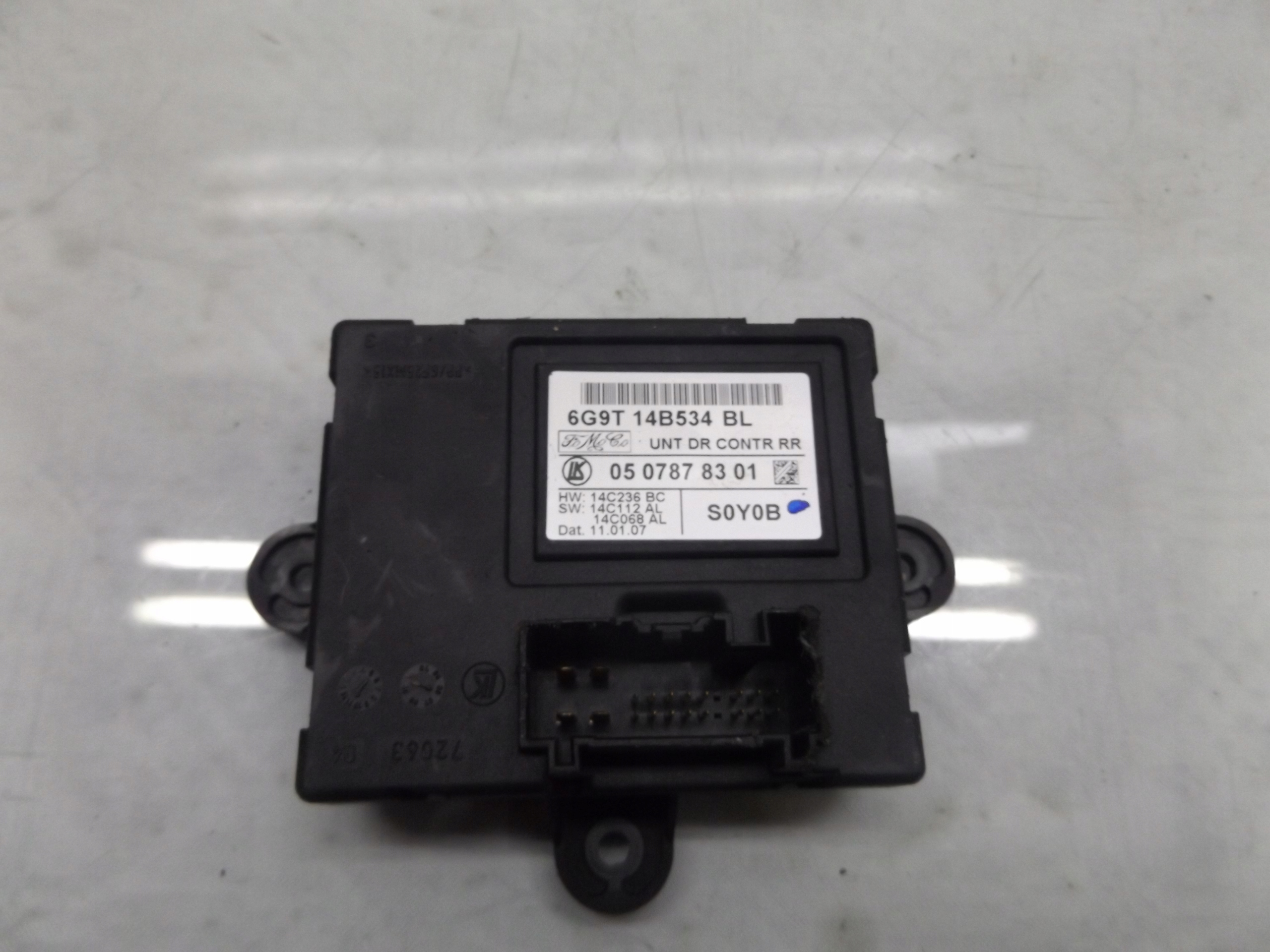 FREELANDER II MODUŁ DRZWI TYŁ