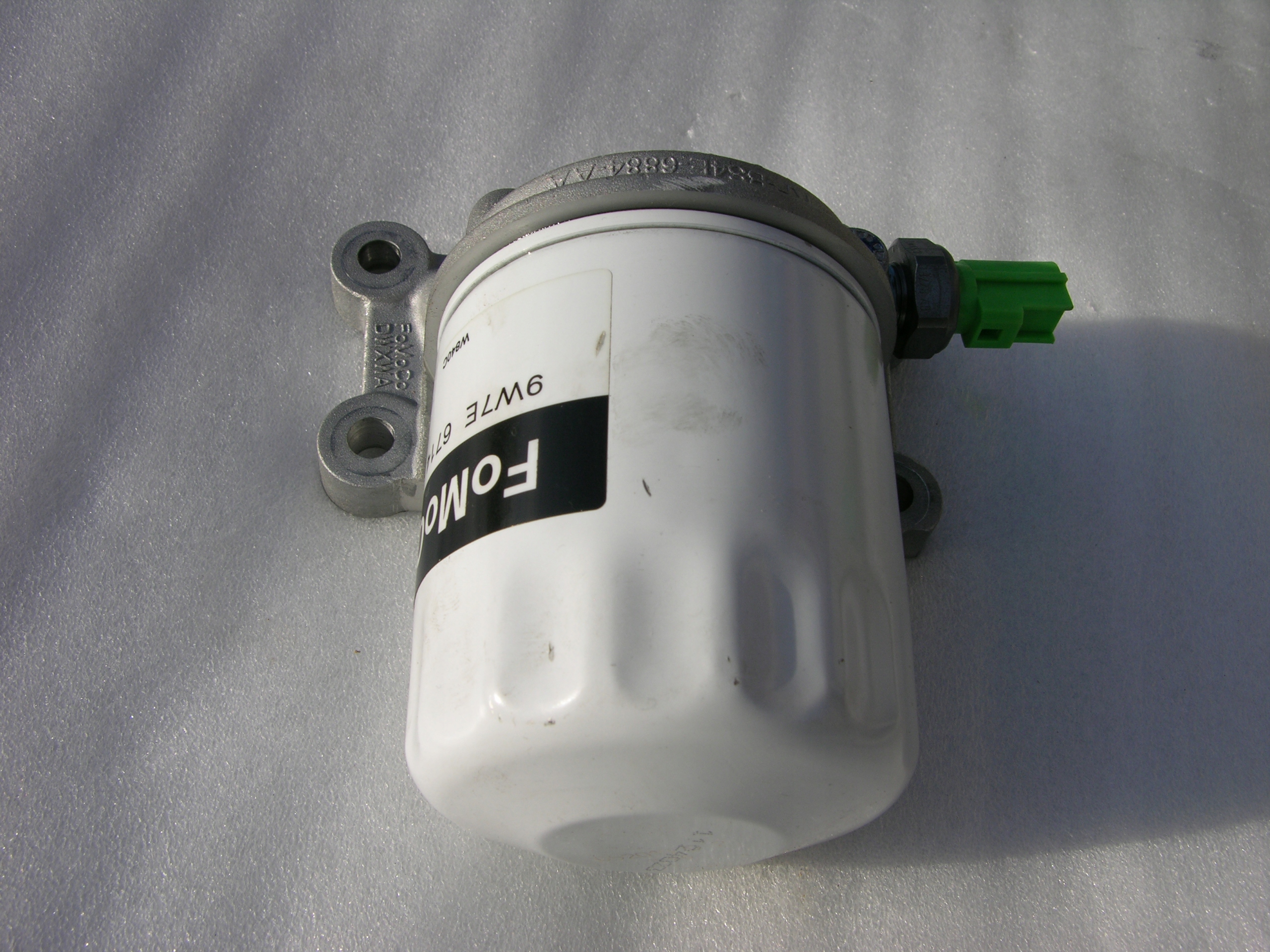 FORD FOCUS MK3 2 0 USA PODSTAWA FILTRA OLEJU Engine Type Gasoline