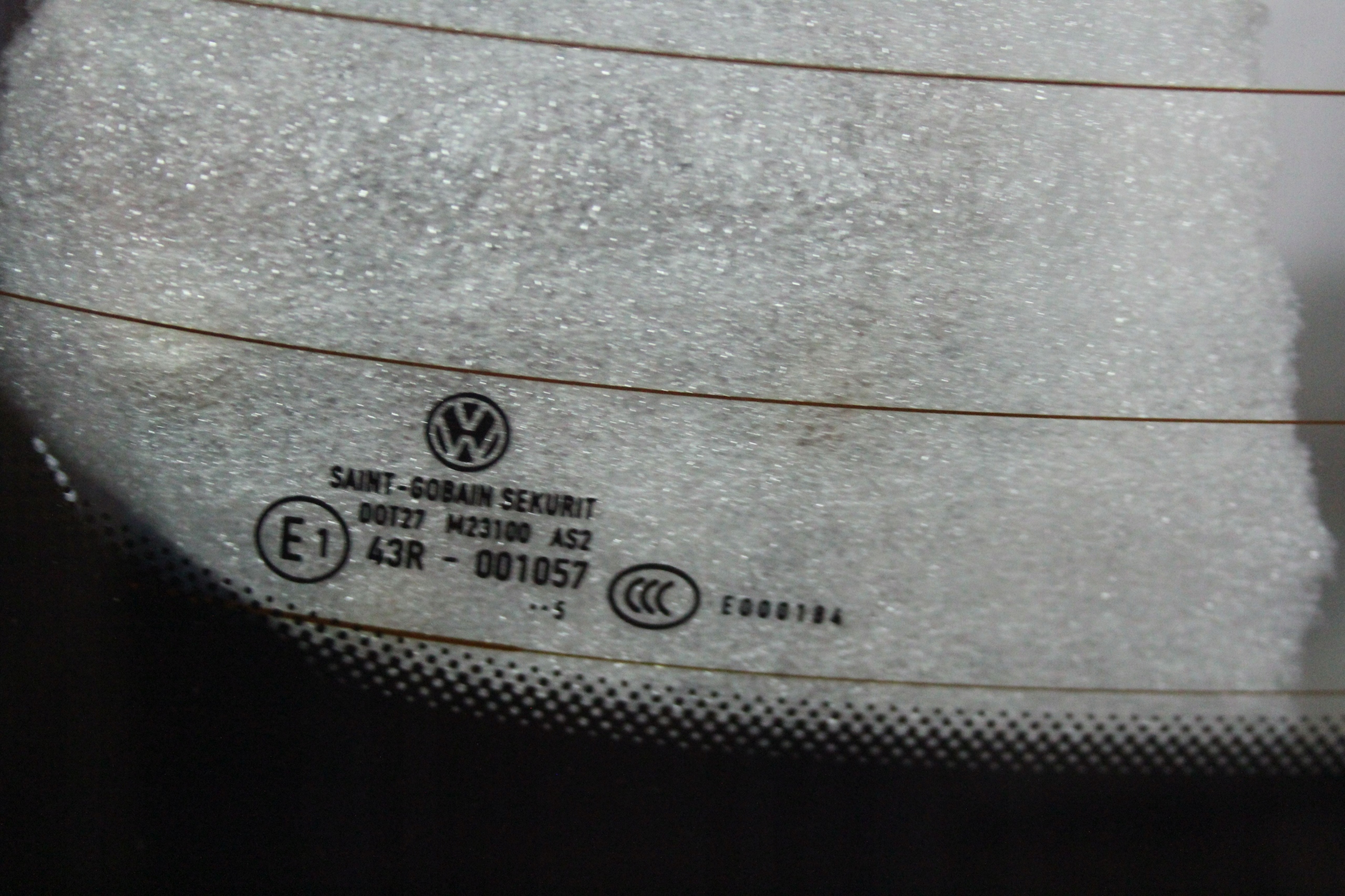 KLAPA BAGAŻNIKA VW GOLF 7 LD5Q Kolor czarny