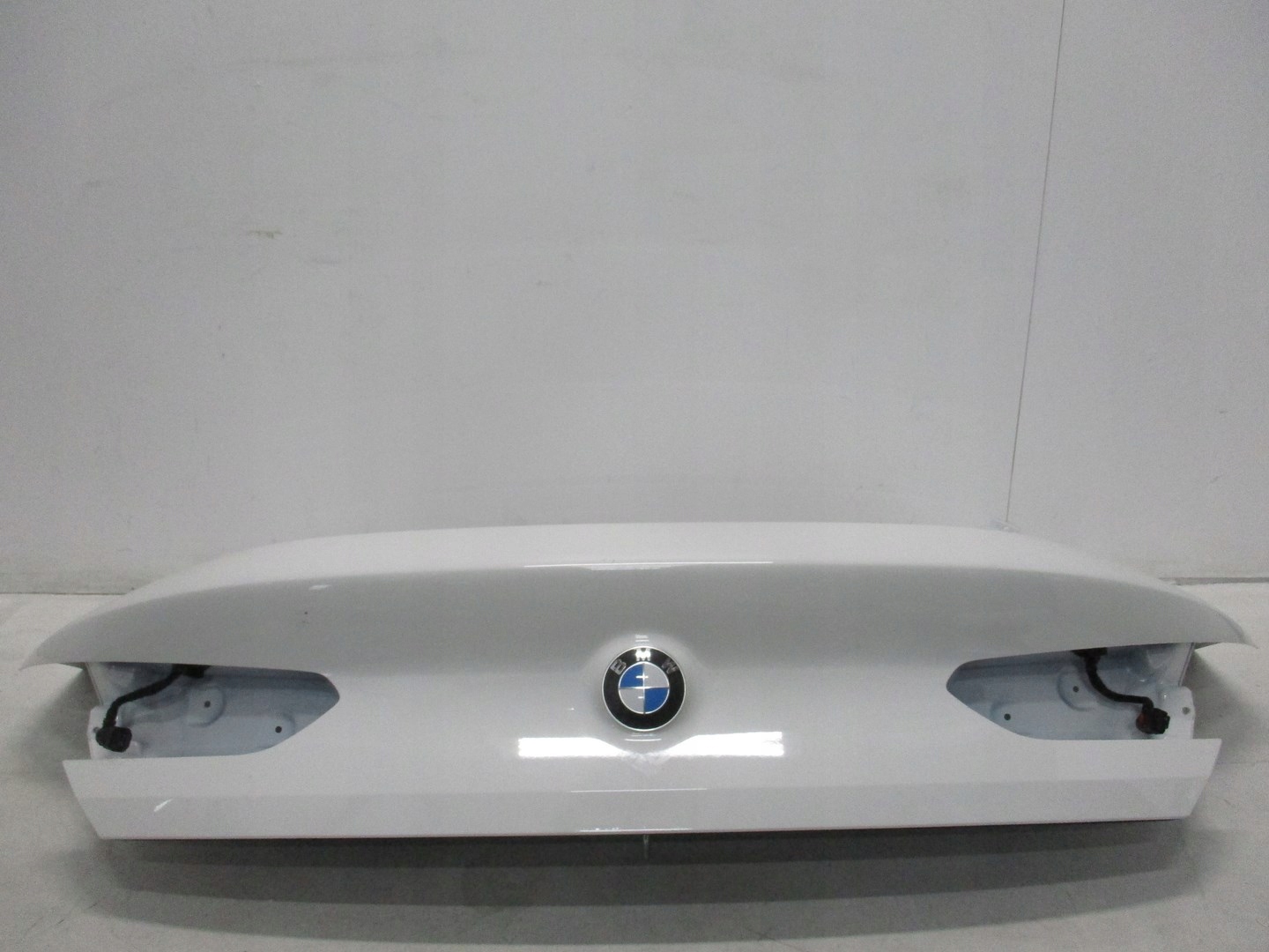 Klapa BMW 8 G15 Typ samochodu Samochody osobowe