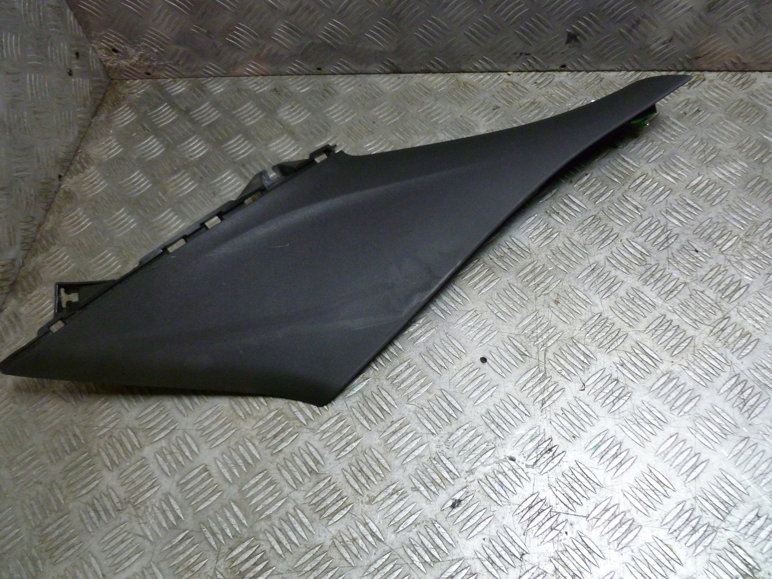 opel ASTRA V k универсал защита задний правый