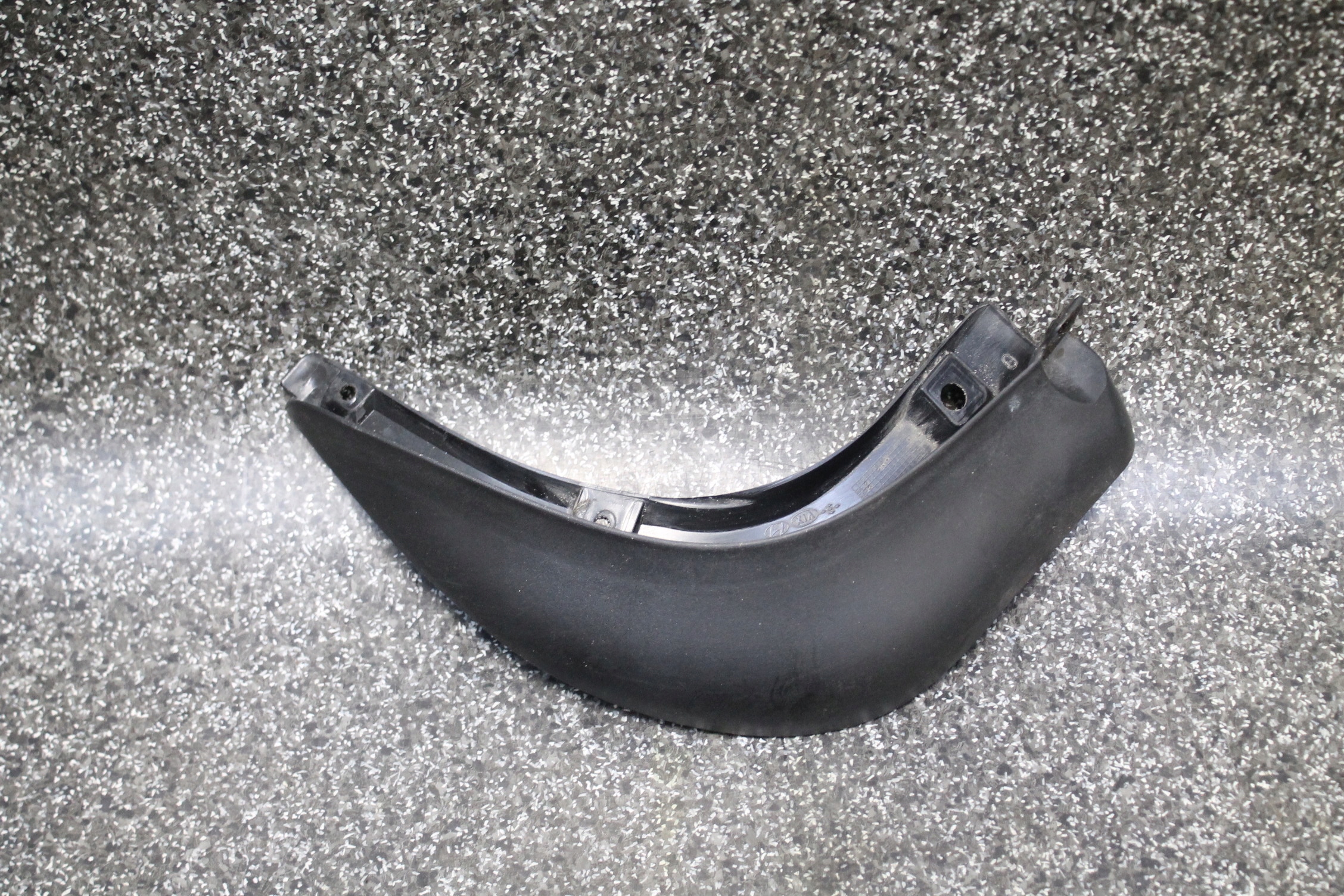 KIA CEED 09-12 5D CHLAPACZ LEWY TYŁ TYLNY